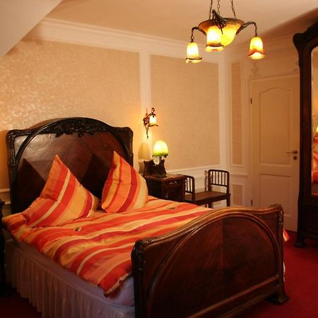 Hotel Goldener Loewe Kevelaer Extérieur photo