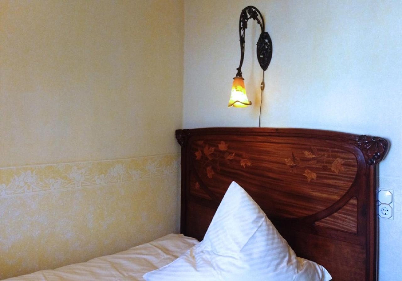 Hotel Goldener Loewe Kevelaer Extérieur photo