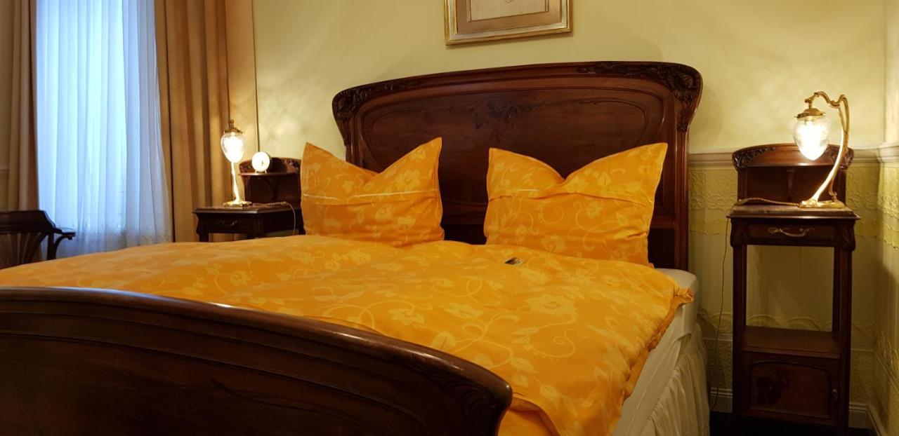 Hotel Goldener Loewe Kevelaer Extérieur photo