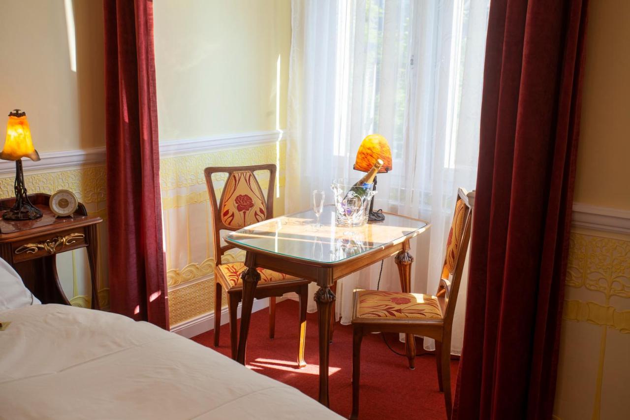 Hotel Goldener Loewe Kevelaer Extérieur photo